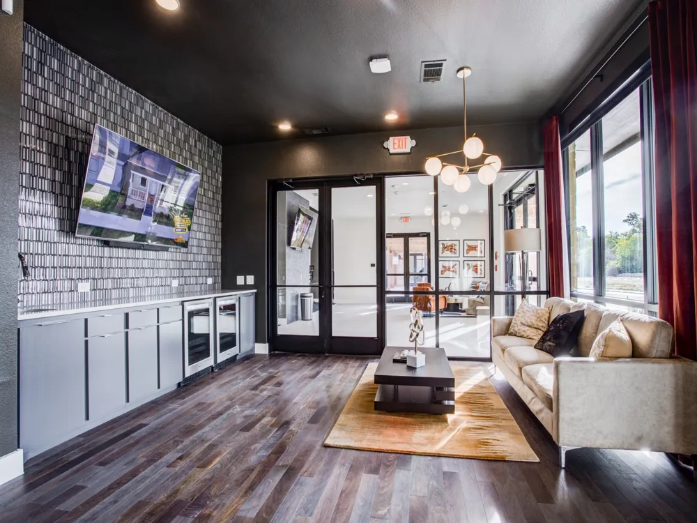 2541 Carmelita Street Dallas, TX 75212