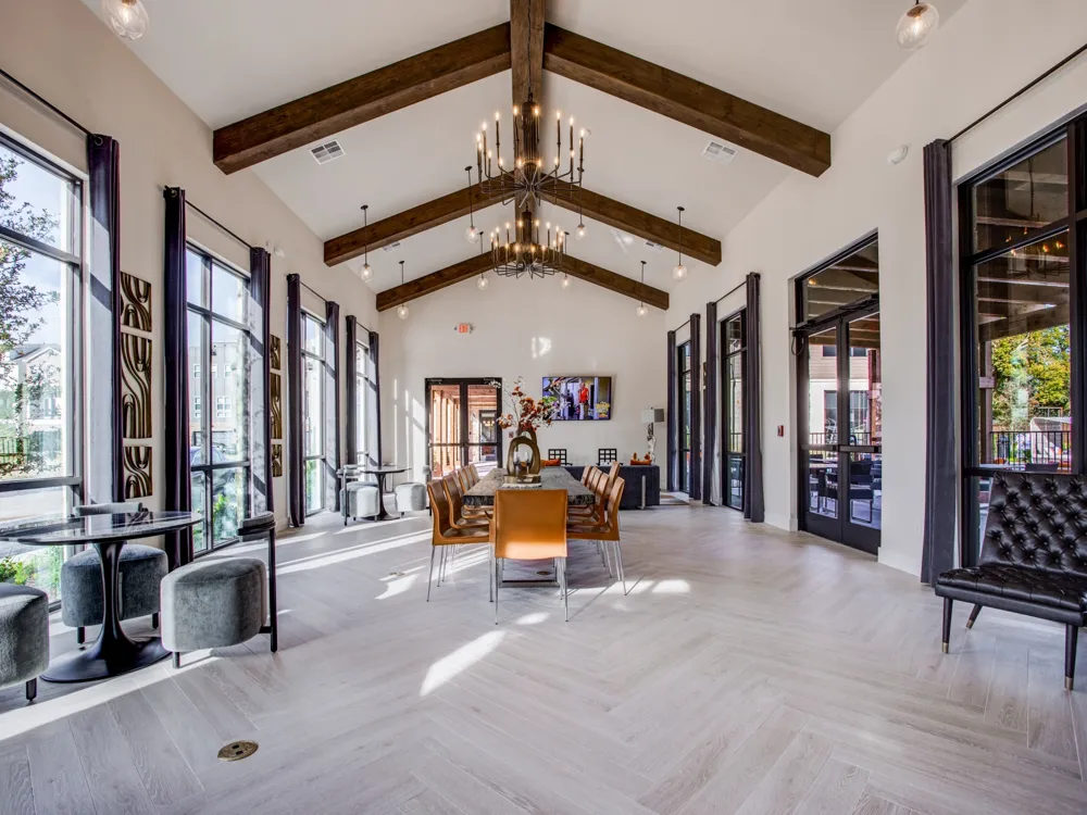 2541 Carmelita Street Dallas, TX 75212