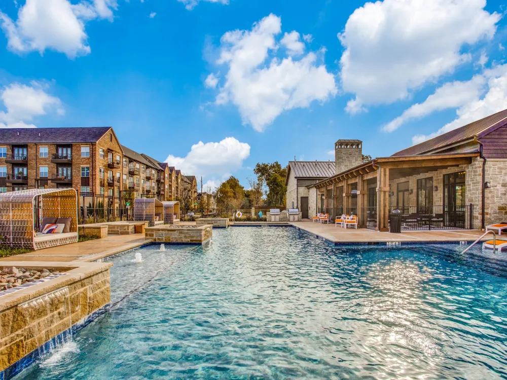 2541 Carmelita Street Dallas, TX 75212