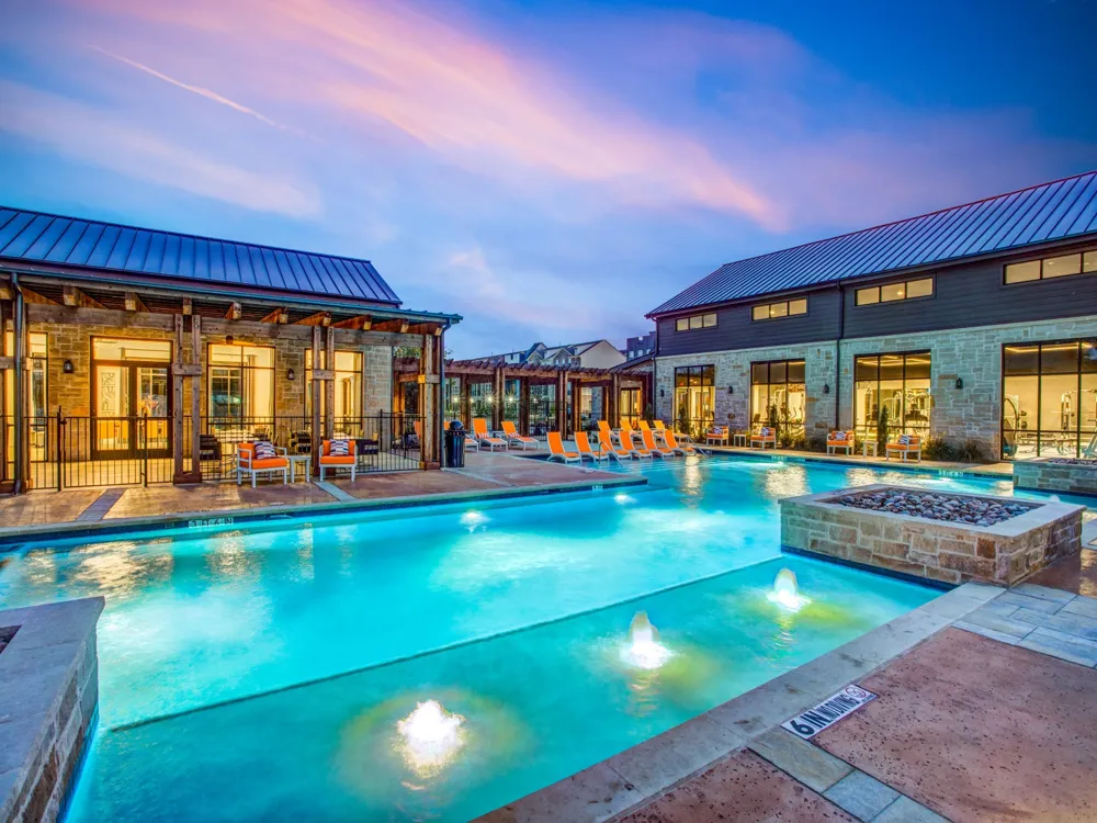 2541 Carmelita Street Dallas, TX 75212