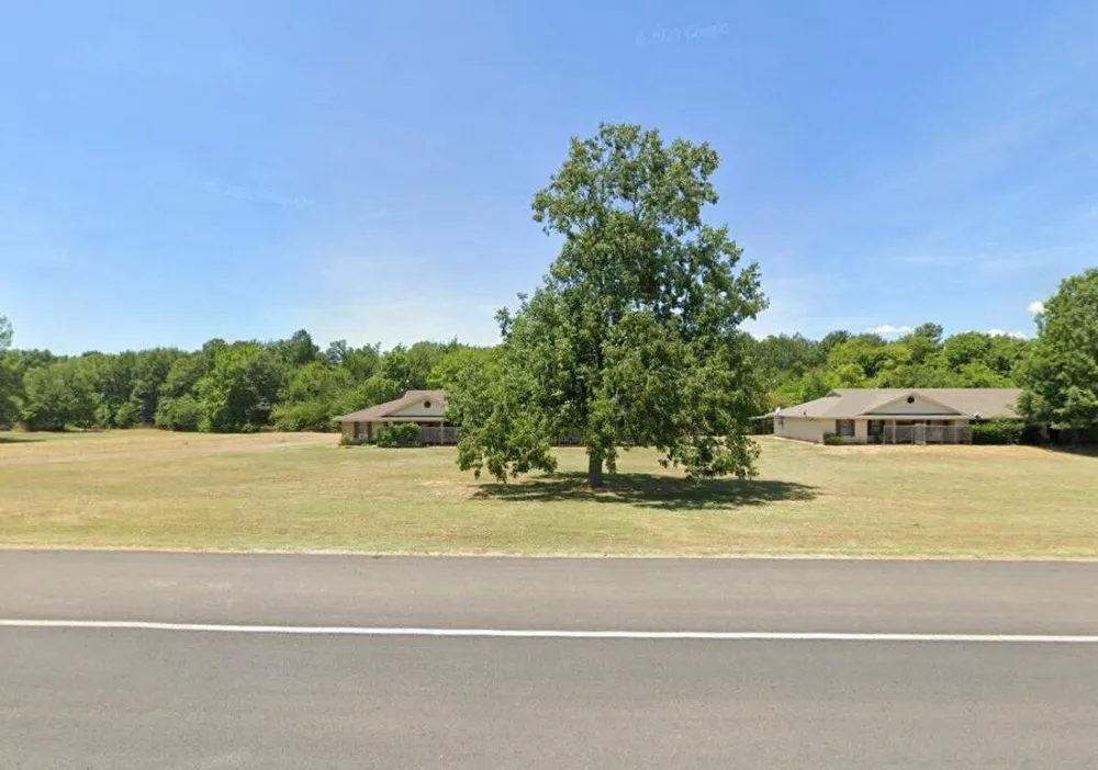 4515 SE Loop 286 Paris, TX 75460