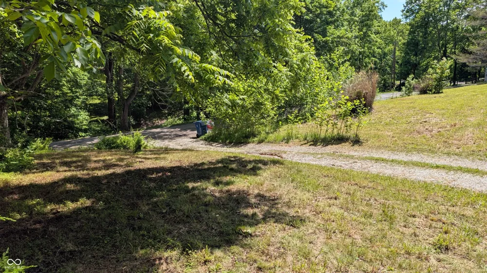 6715 E Gross Road Bloomington, IN 47401