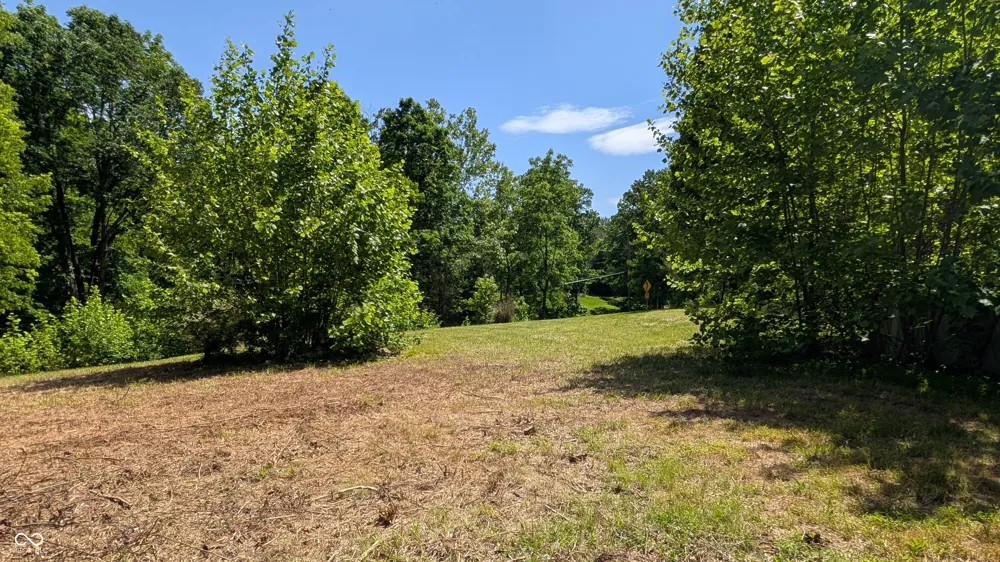 6715 E Gross Road Bloomington, IN 47401