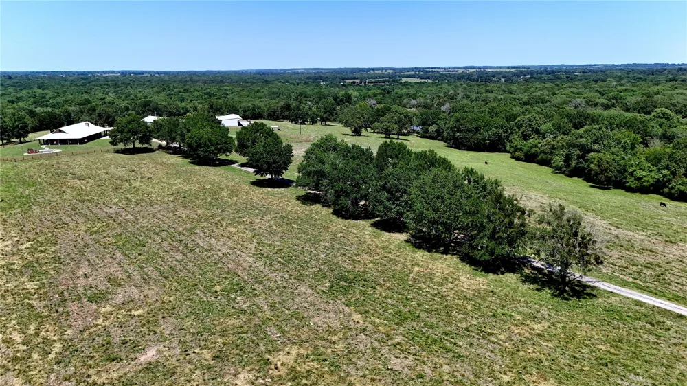 1053 ACR 499 Athens, TX 75751