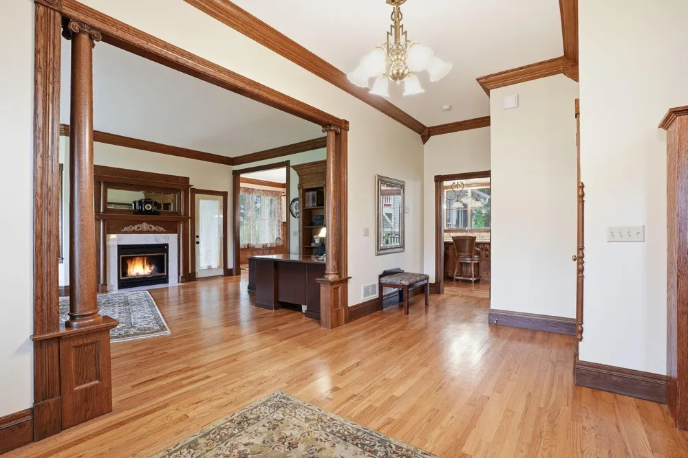 2940 Labore Road Little Canada, MN 55109