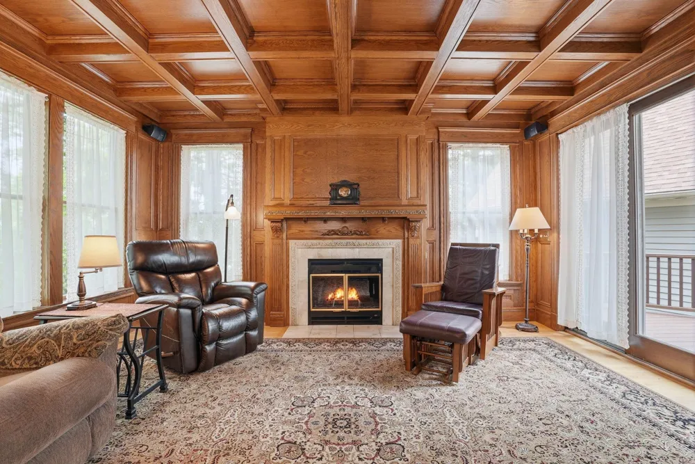 2940 Labore Road Little Canada, MN 55109