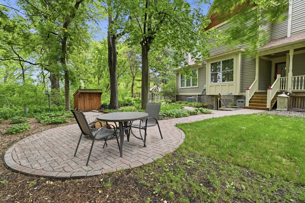 2940 Labore Road Little Canada, MN 55109