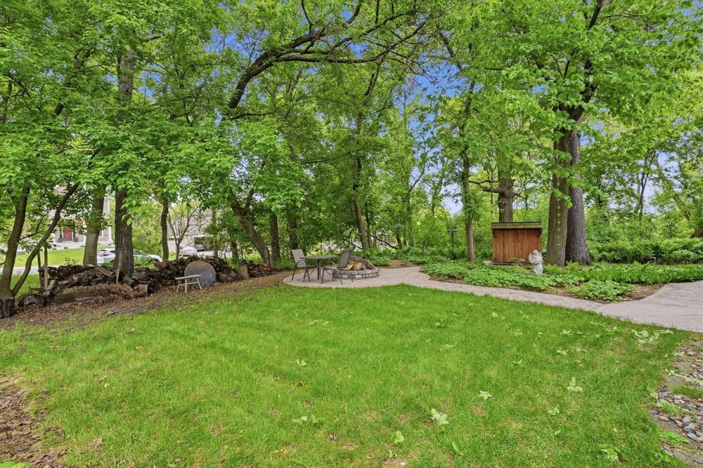 2940 Labore Road Little Canada, MN 55109