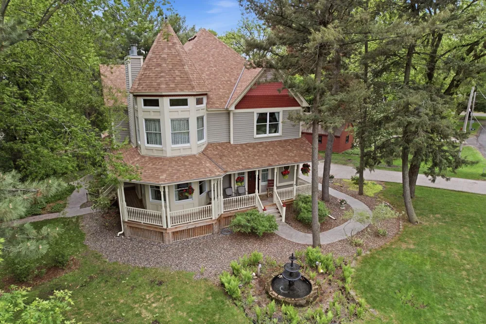 2940 Labore Road Little Canada, MN 55109