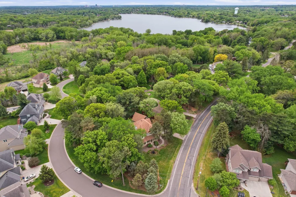 2940 Labore Road Little Canada, MN 55109