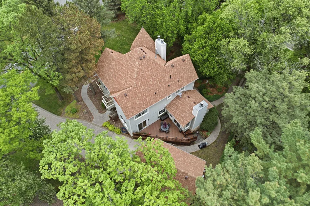 2940 Labore Road Little Canada, MN 55109