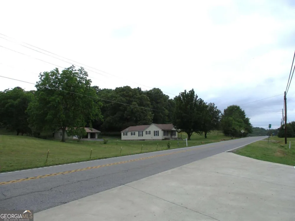 656 & 666 Chatsworth HWY NE Calhoun, GA 30701