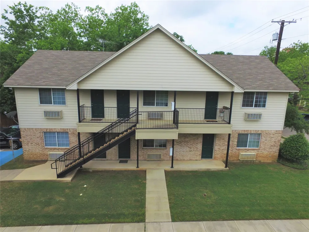 630 Schmitz Avenue #3 Denton, TX 76209
