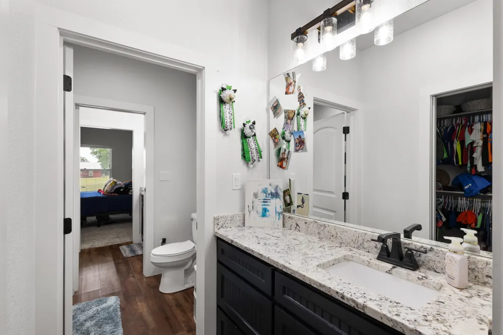 137 County Road 3351 Paradise, TX 76073