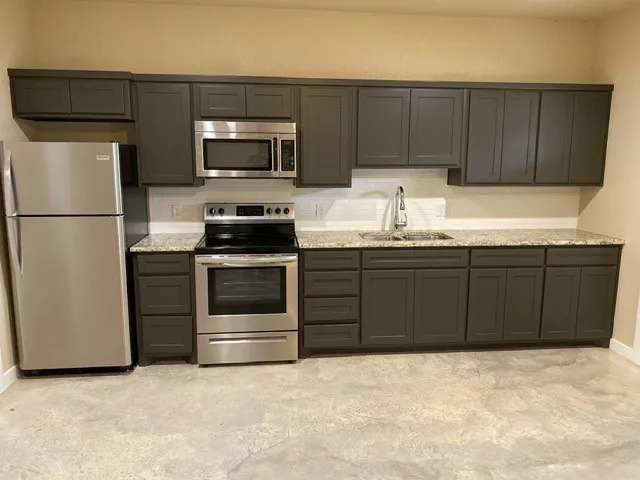 137 County Road 3351 Paradise, TX 76073