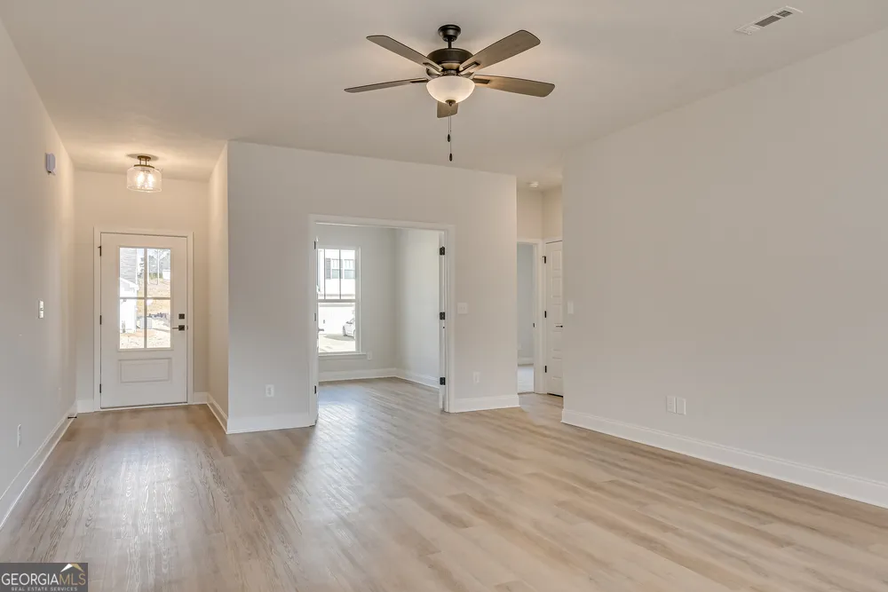 204 Palmetto Loop Vidalia, GA 30474