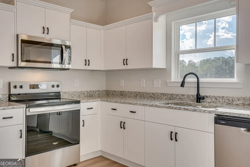 204 Palmetto Loop Vidalia, GA 30474