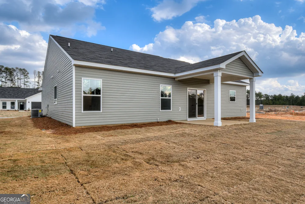 204 Palmetto Loop Vidalia, GA 30474