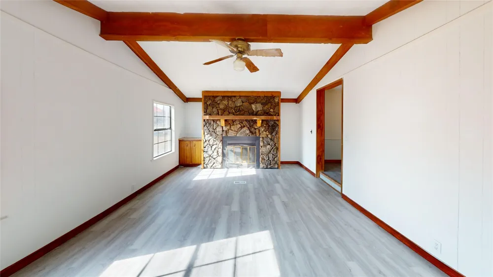 1105 Westmoreland Mason, TX 76856
