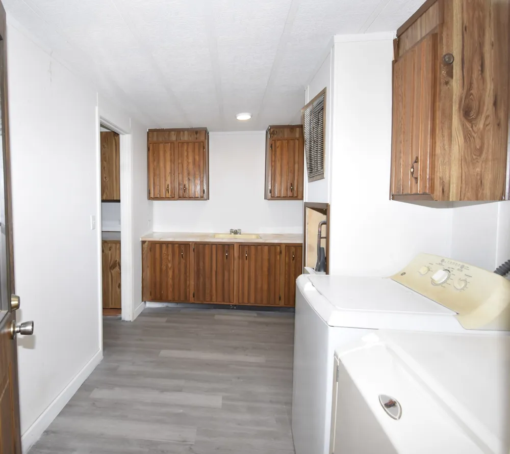 1105 Westmoreland Mason, TX 76856