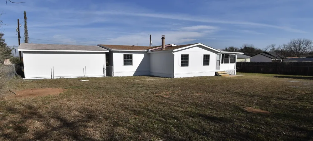 1105 Westmoreland Mason, TX 76856