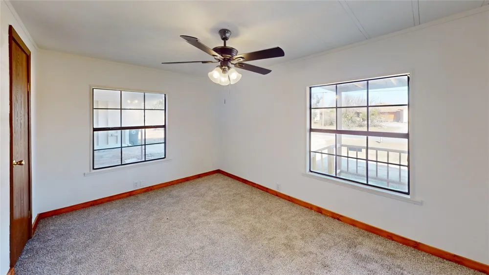 1105 Westmoreland Mason, TX 76856