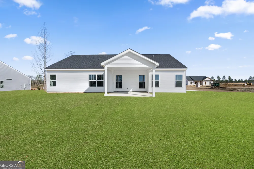 208 Palmetto Loop Vidalia, GA 30474
