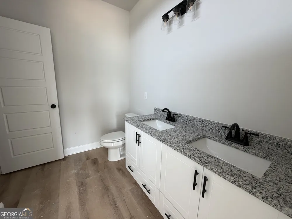 212 Palmetto Loop Vidalia, GA 30474
