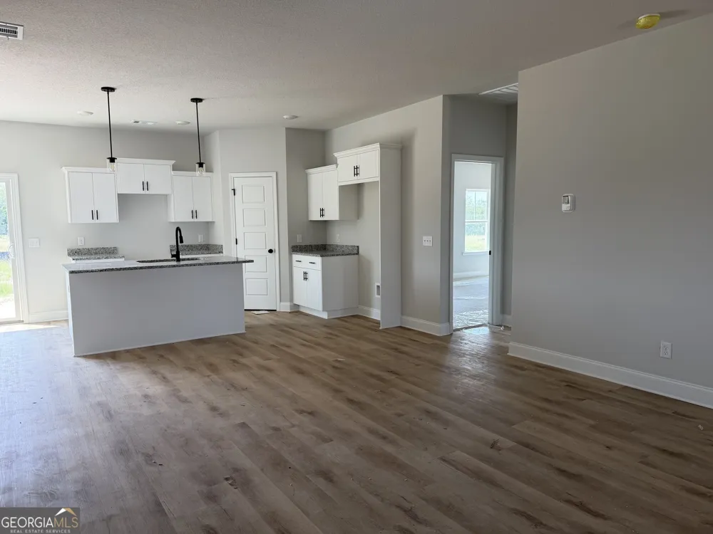 212 Palmetto Loop Vidalia, GA 30474