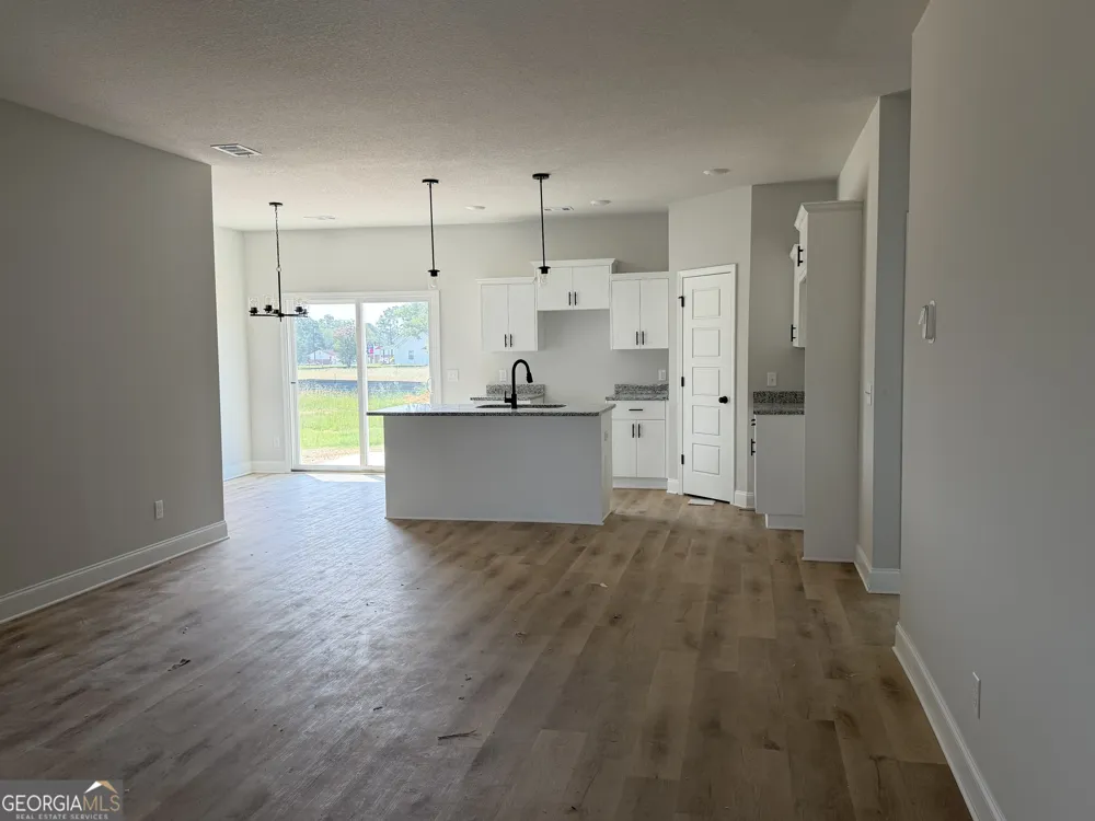 212 Palmetto Loop Vidalia, GA 30474