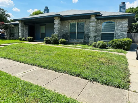 2305 Dalewood Lane