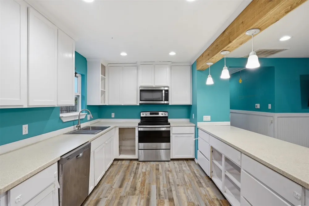 1724 E Crestway Drive West Tawakoni, TX 75474