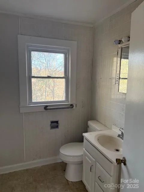 171 Oakdale Drive Spruce Pine, NC 28777