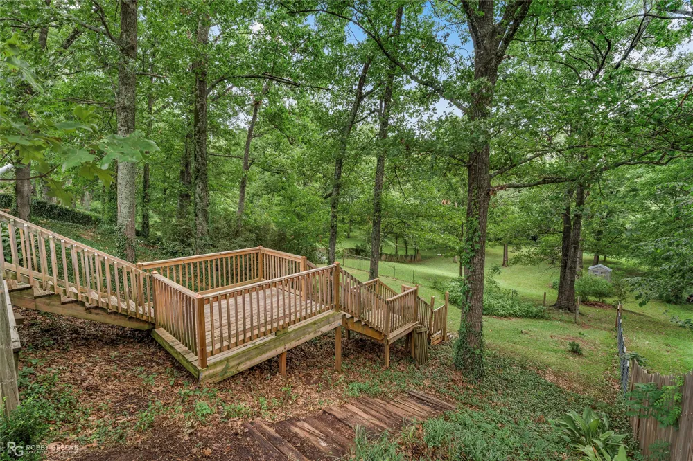 210 Country Club Drive Benton, LA 71006