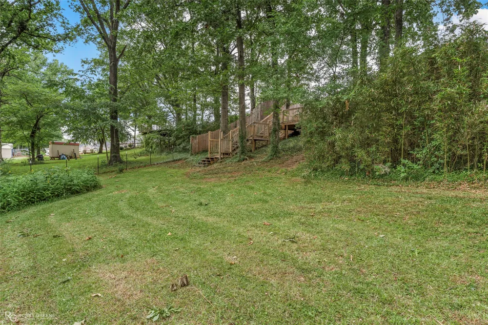 210 Country Club Drive Benton, LA 71006