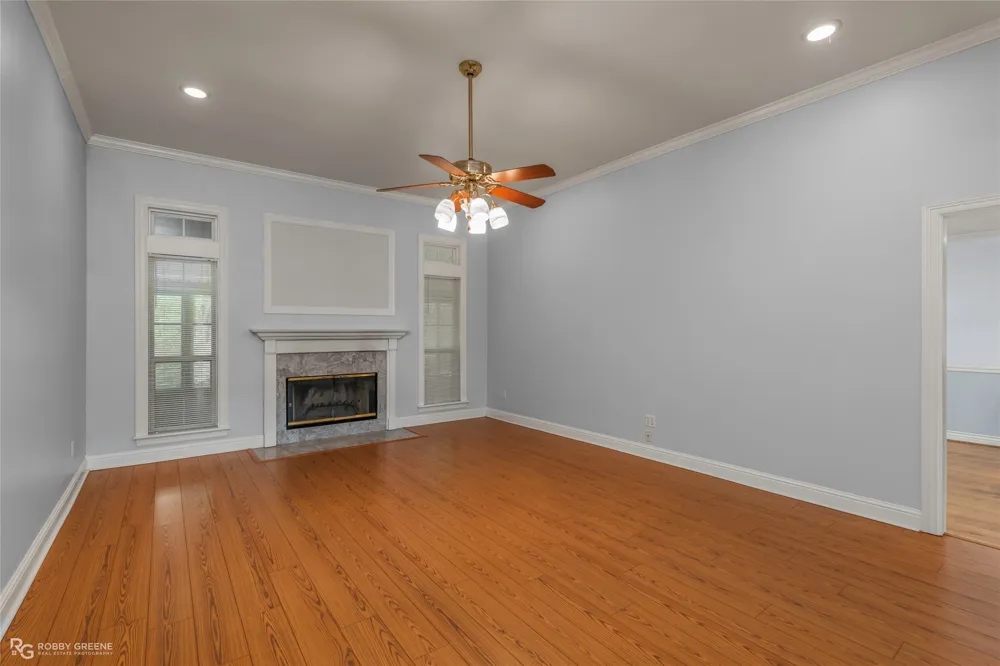 210 Country Club Drive Benton, LA 71006