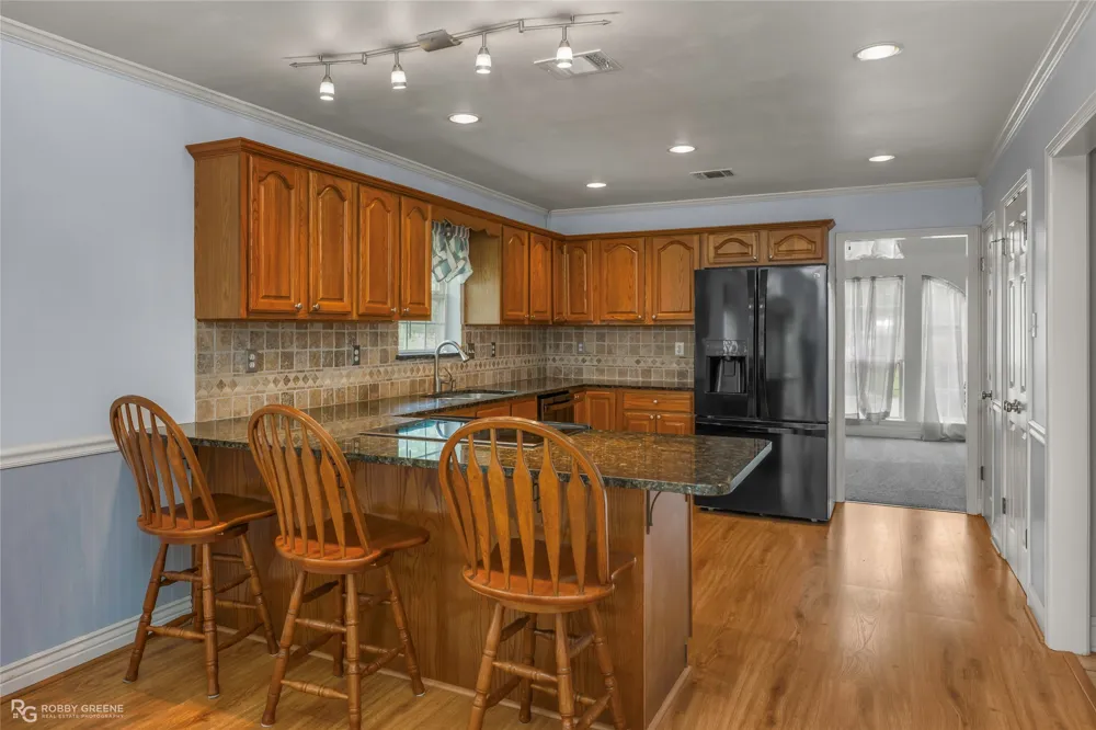 210 Country Club Drive Benton, LA 71006