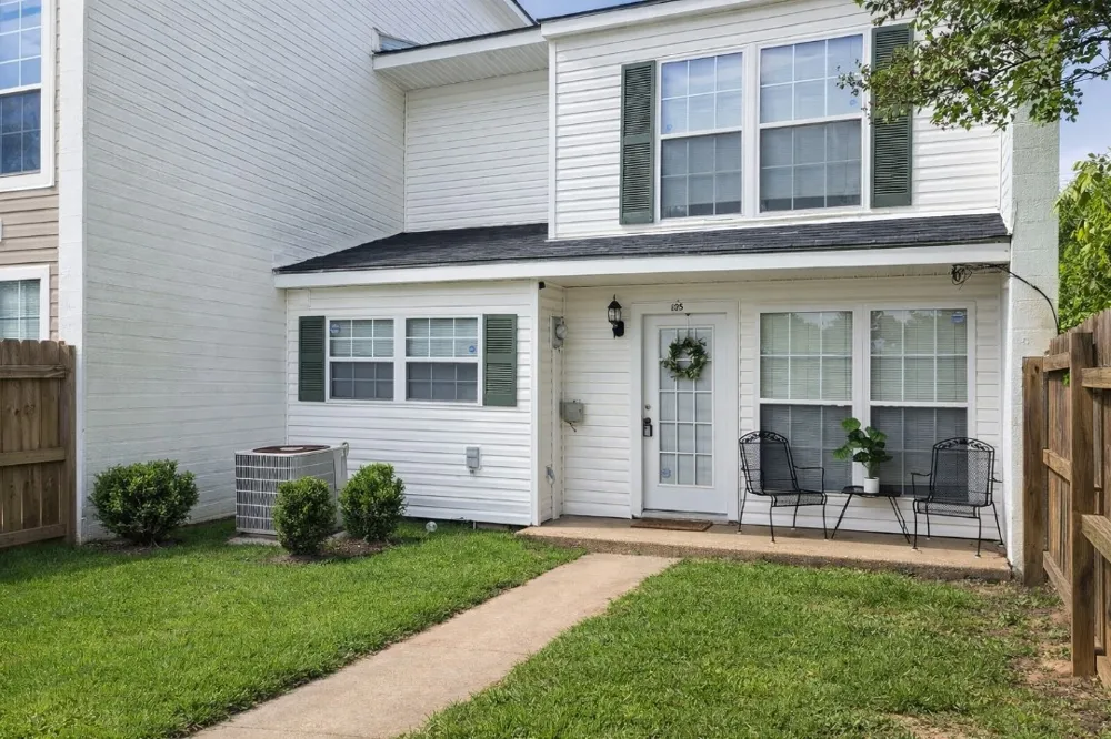 625 Woodyard Natchitoches, LA 71457