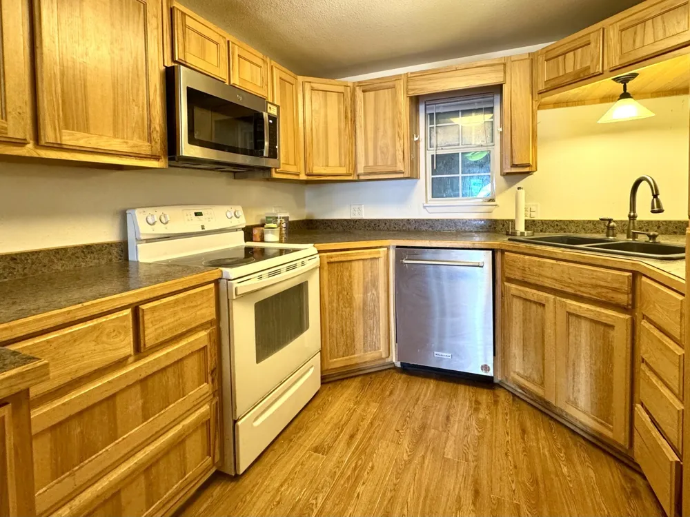 167 Yellowstone Drive #14 Whitney, TX 76692