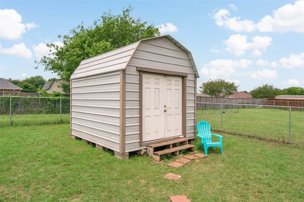 408 Sunshine Trail Bells, TX 75414