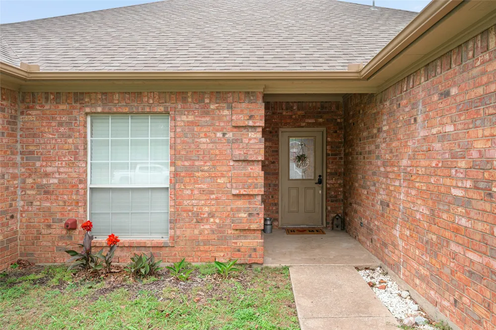 408 Sunshine Trail Bells, TX 75414