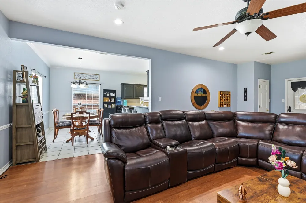 408 Sunshine Trail Bells, TX 75414