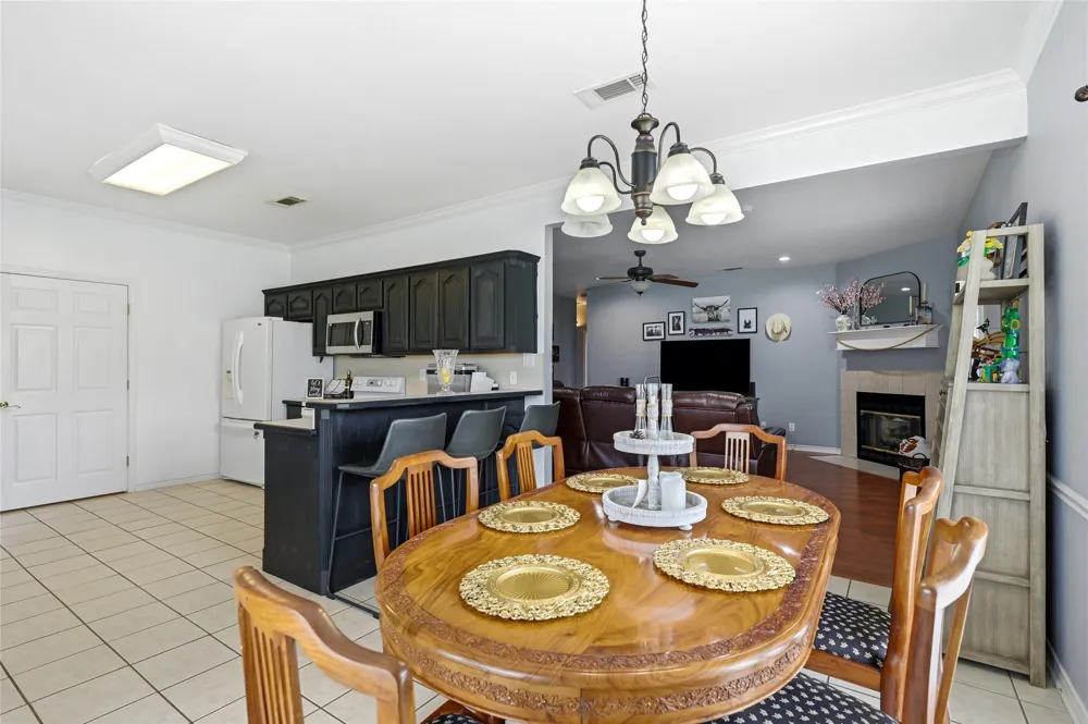 408 Sunshine Trail Bells, TX 75414