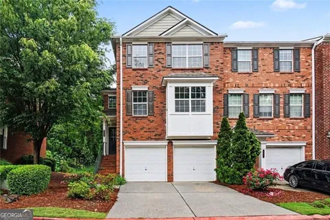 402 Heritage Park TRCE NW