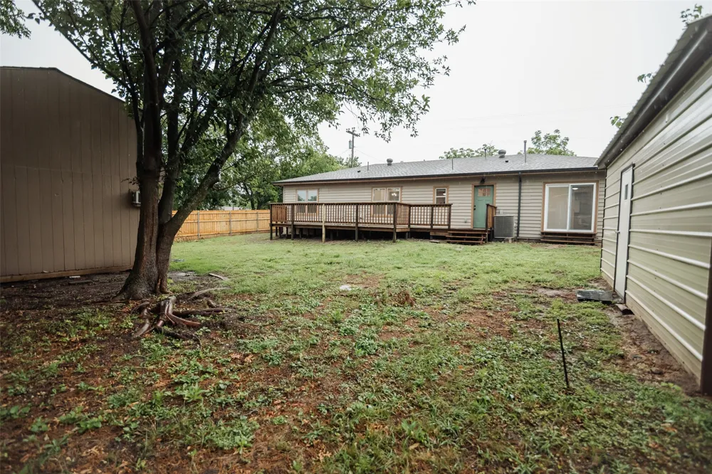 305 Ball Street Tom Bean, TX 75491