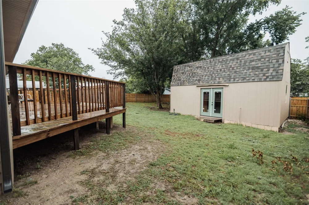 305 Ball Street Tom Bean, TX 75491
