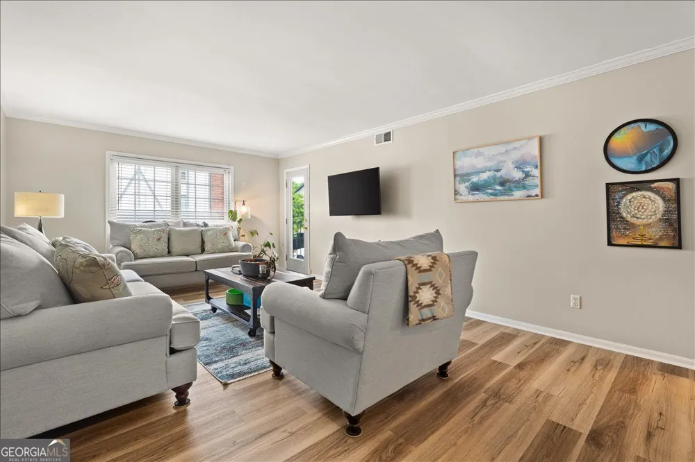 6851 Roswell RD Sandy Springs, GA 30328