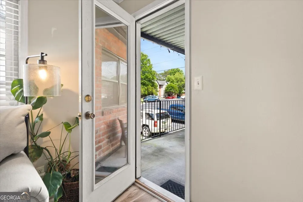 6851 Roswell RD Sandy Springs, GA 30328