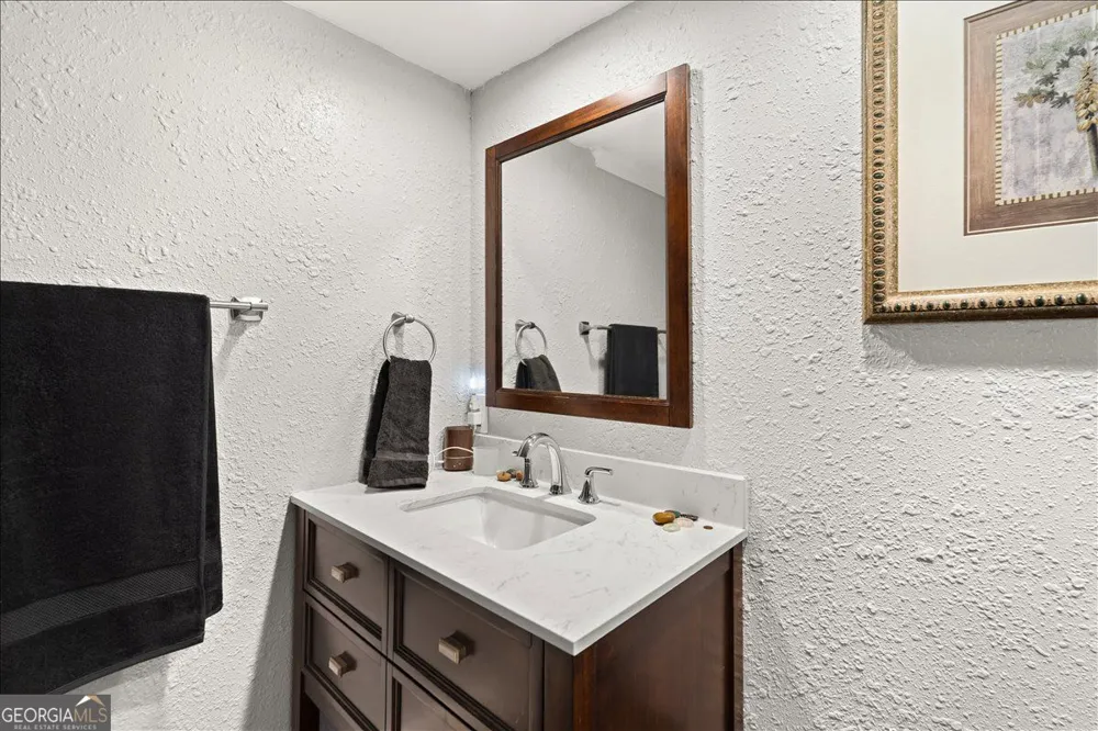 6851 Roswell RD Sandy Springs, GA 30328