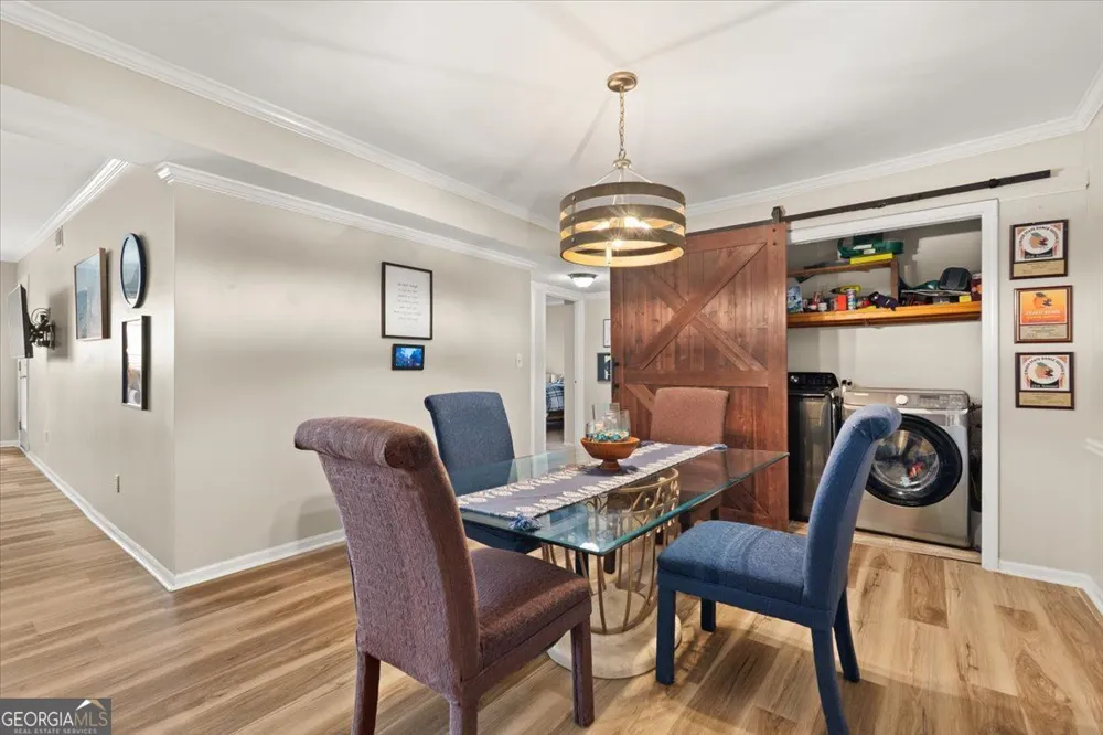 6851 Roswell RD Sandy Springs, GA 30328